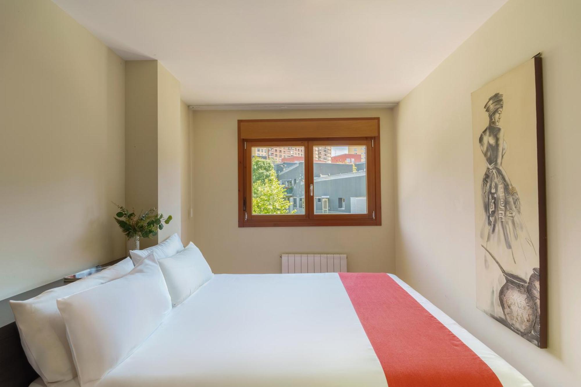 Spirit Apartamentos Atxuri Bilbao Luaran gambar
