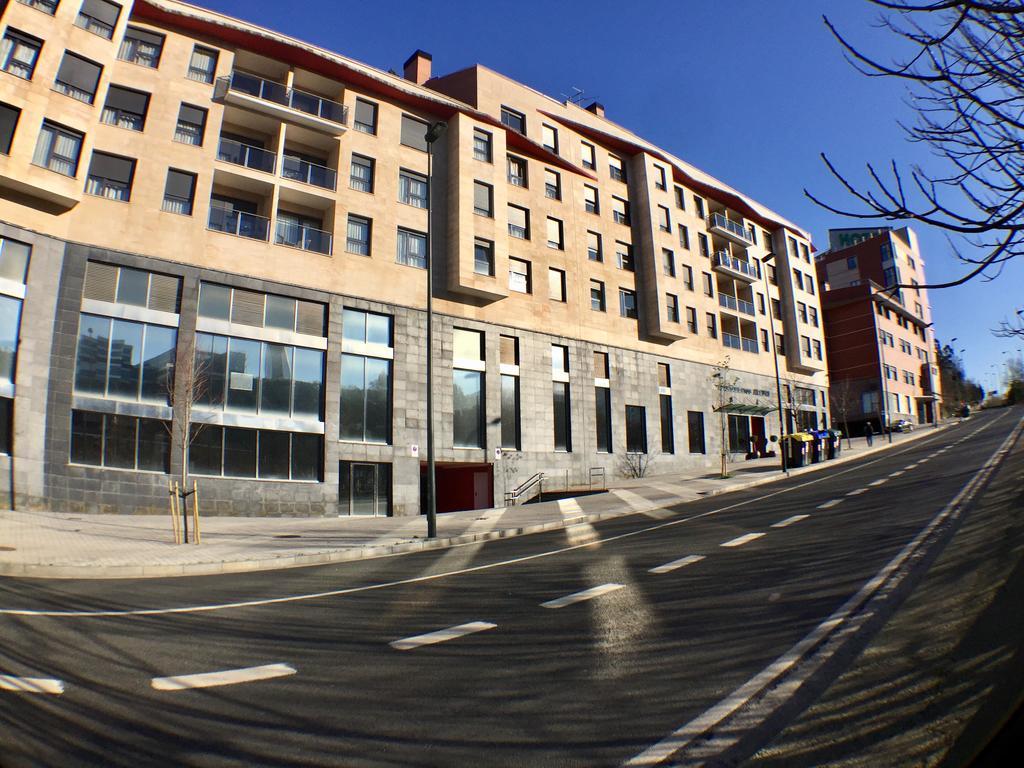 Spirit Apartamentos Atxuri Bilbao Luaran gambar